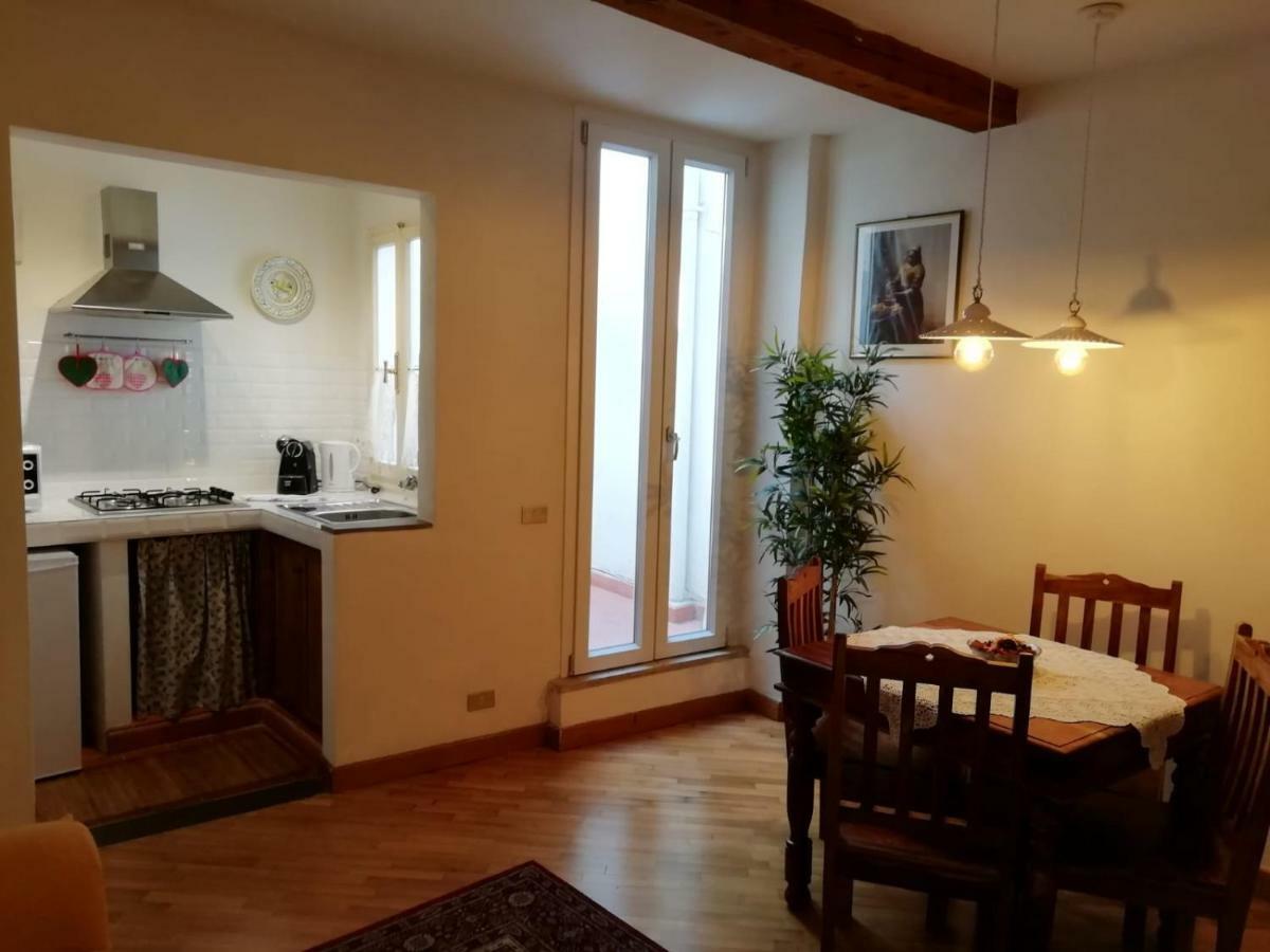 Friends&Family Apartment ฟลอเรนซ์ ภายนอก รูปภาพ